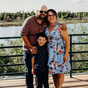 Meet your Posher, Aven